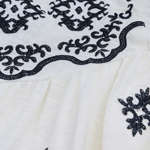 Boho Embroidered  Notched Neck Ruffle Cap Sleeve Blouse - Picture 5 of 6